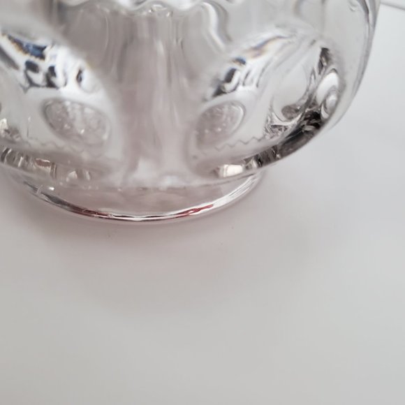 Vintage MCM Cranberry Glass Bowl Vase Candleholder Scalloped Ruffled Rim Regency - Picture 4 of 8